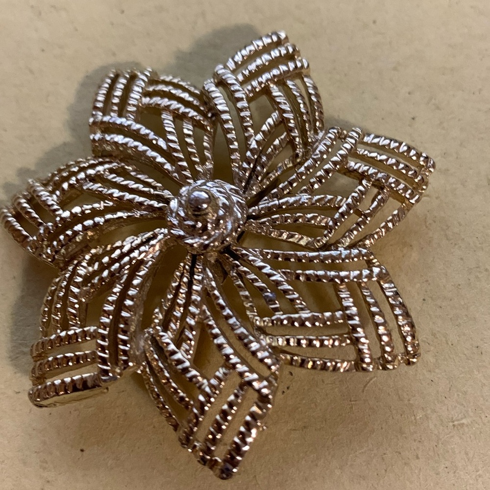 Beautiful flower brooch